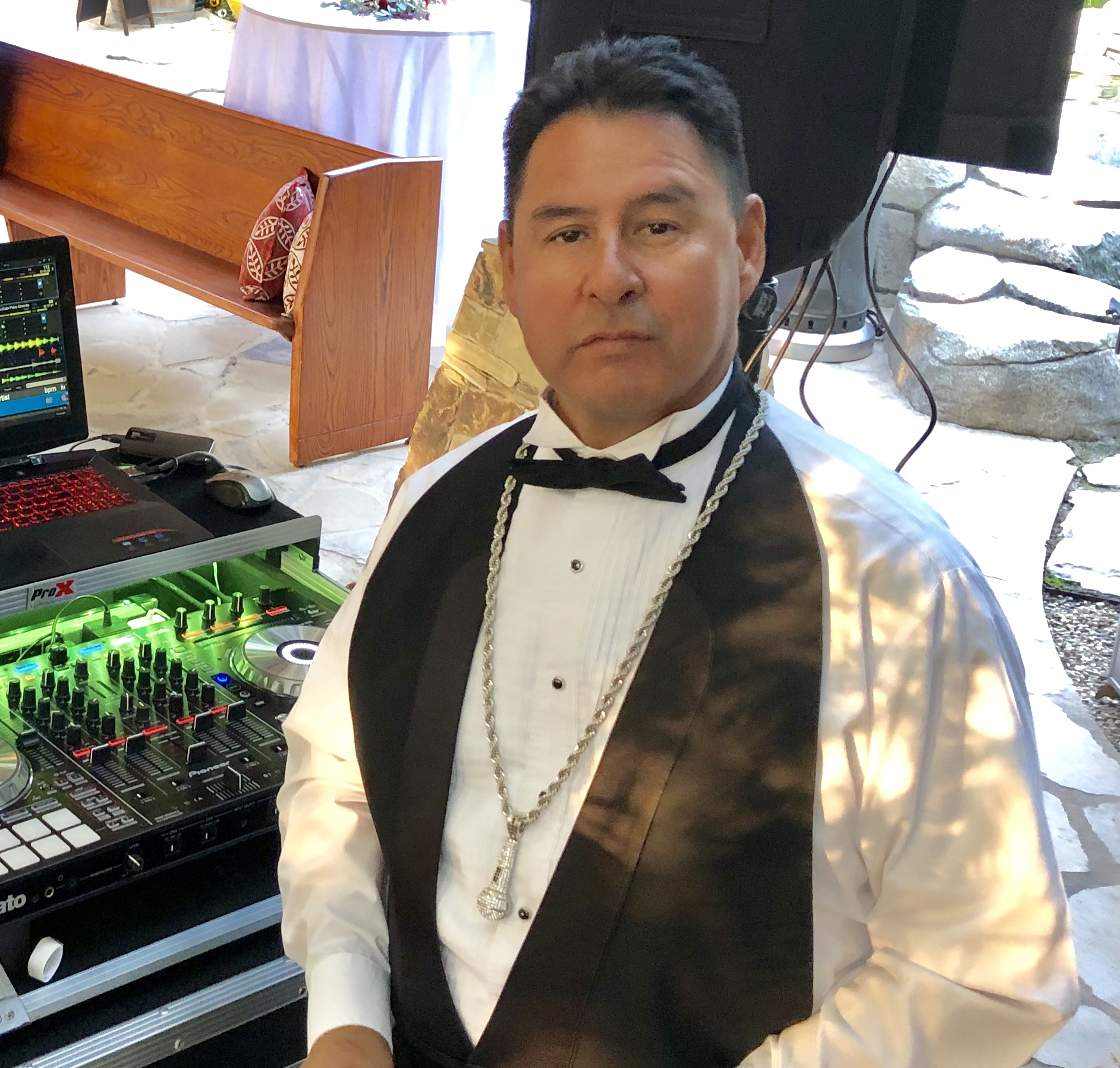 Dj